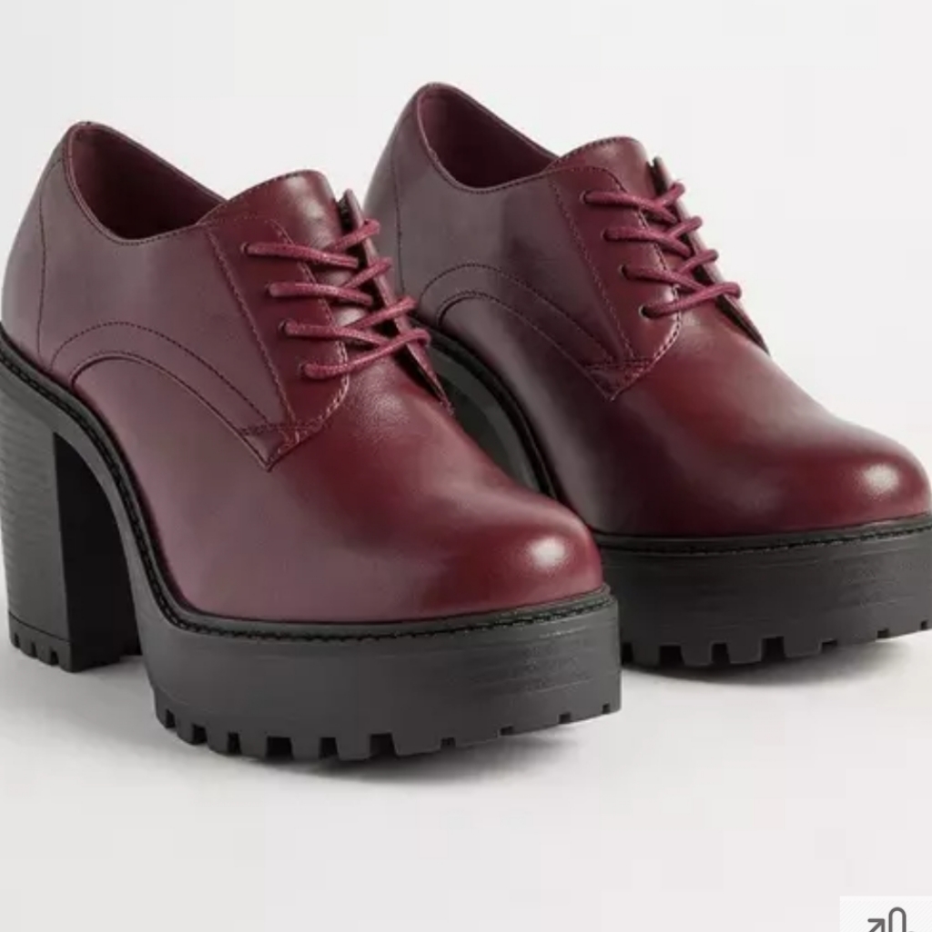 Torrid Burgundy Platform Lace-Up Shoes Size 11 New (B2)